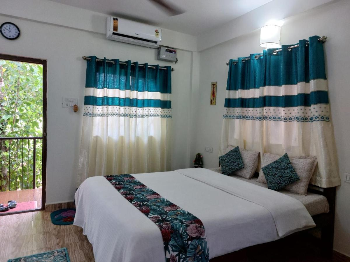 Spectrum Hub Beach Side Studio Apartment - Candolim - Goa Exterior foto